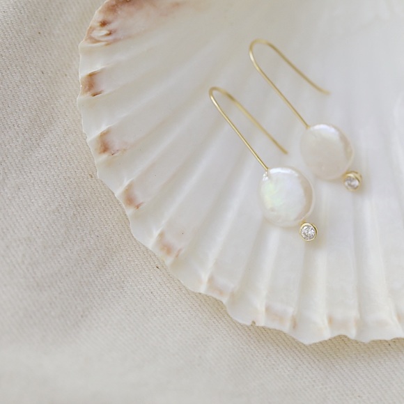 Natural Pearl Earrings | 14k Gold Plated - Picture 9 of 10